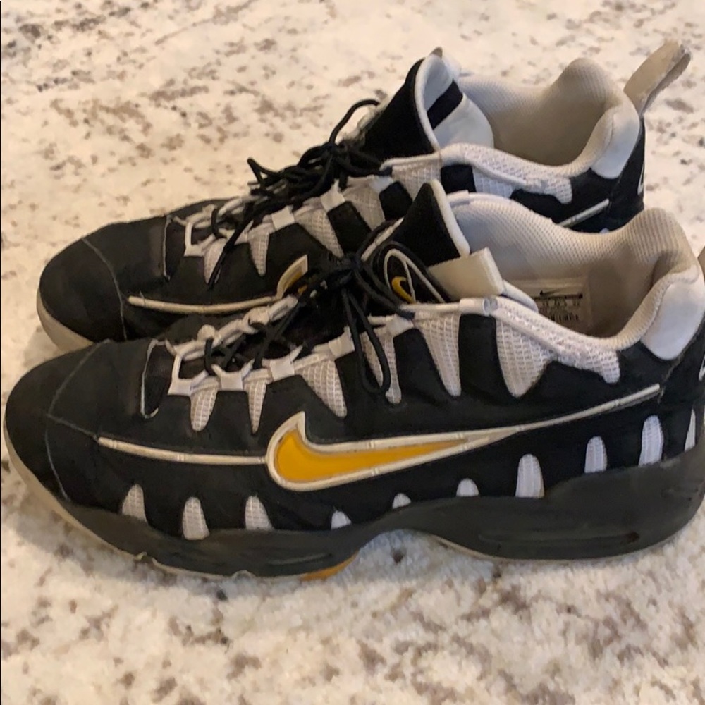 Men’s Nike Hightops used fair condition